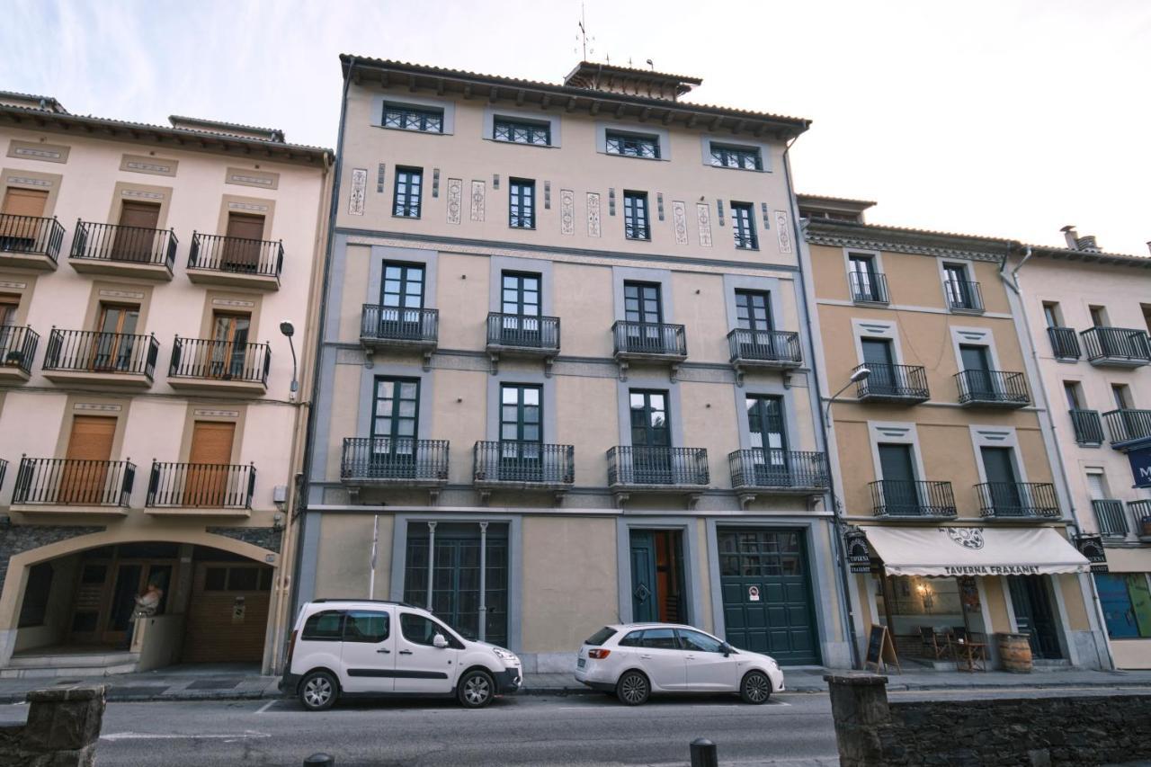 Magnolia Can Mateu, Bonito Apartamento Centrico Con Parking Camprodon Exteriör bild